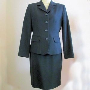 AMANDA SMITH petites 2 pc. wool suit, deep green